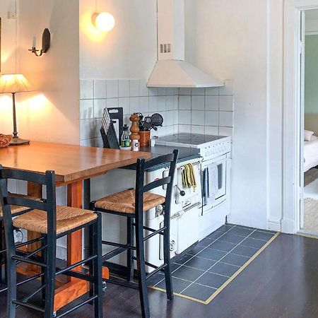 Nice Home In Mantorp With Kitchen Exterior foto